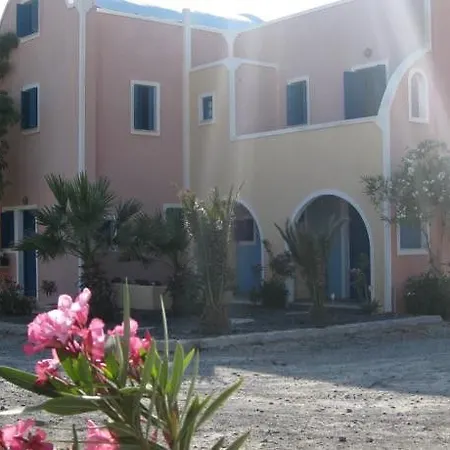 Alisaxni Aparthotel Akrotírion
